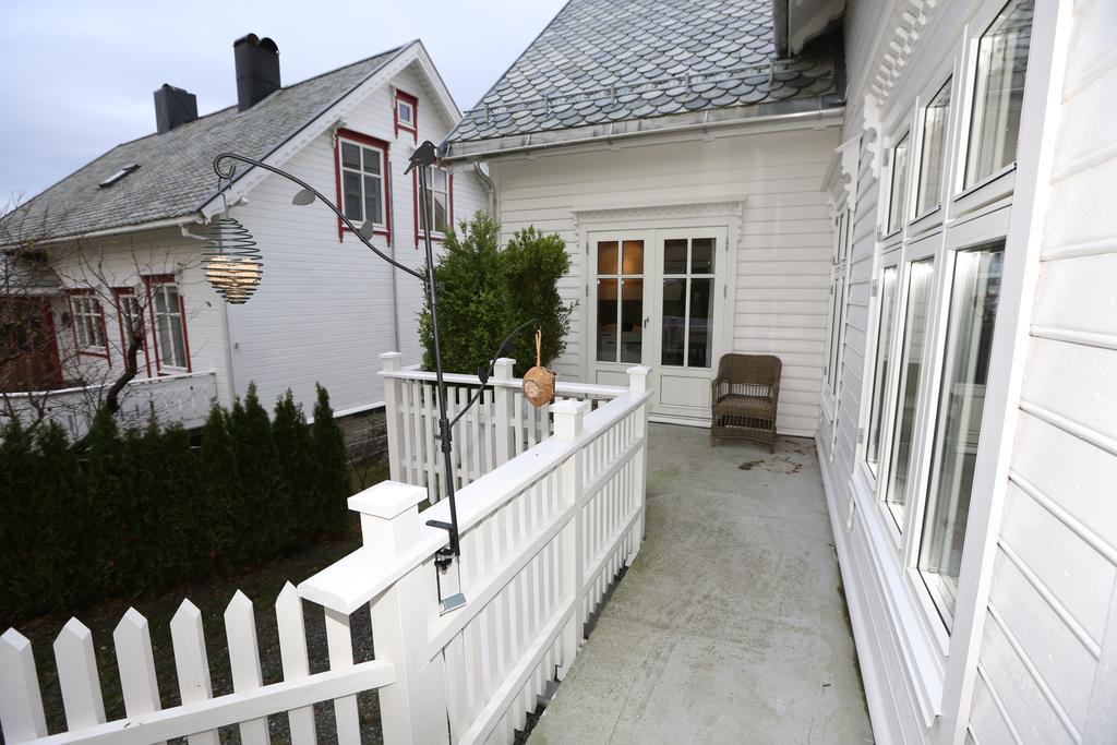 Alnes Gård Lägenhet Ålesund Exteriör bild